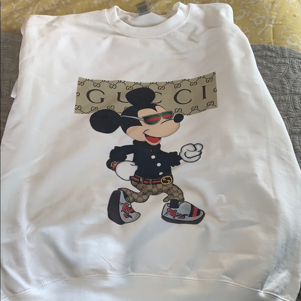 Disney sweatshirt